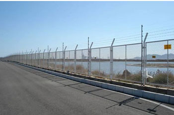 機場、高鐵等公共設(shè)施場所周界防護解決方案